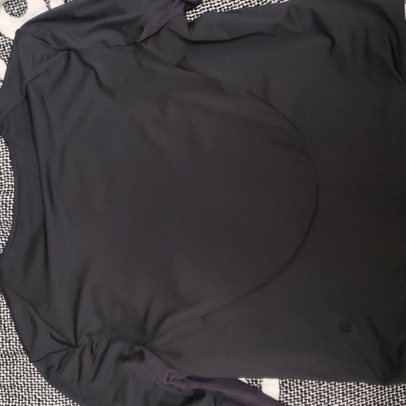 Lululemon Tight-Fit Lined Long Sleeve Shirts - Picture 10 of 12